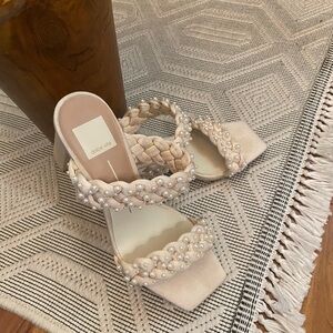 NWOT Dolce Vita Tan Pearl-Adorned Women's Heels